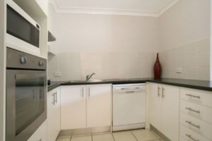 3 bedroom kitchen 1 300x200 1